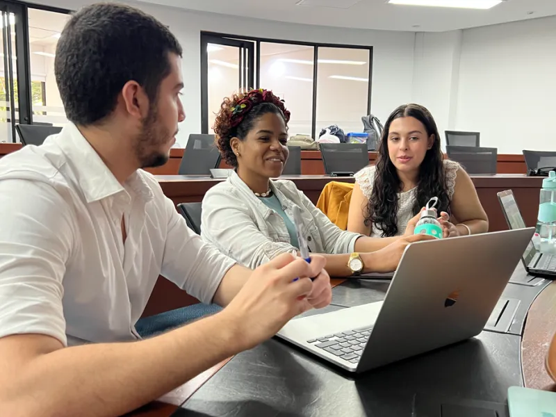 Así se vivió el cierre de Proyecto de Innovación Colaborativa del programa de Mercadeo Así se vivió el cierre de Proyecto de Innovación Colaborativa del programa de Mercadeo