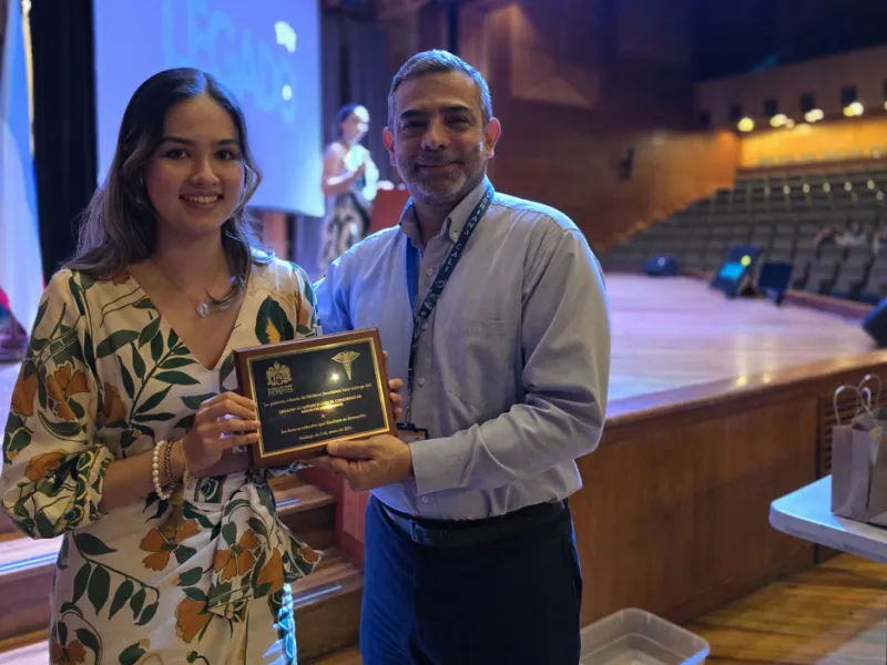 Estudiantes de Medicina compartieron experiencias en su paso hacia la vida profesional Estudiantes de Medicina compartieron experiencias en su paso hacia la vida profesional
