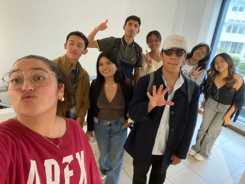 Gianluca Galeano y Laura Zamora, estudiantes de Mercadeo que aprovecharon la experiencia javeriana para su futuro profesional